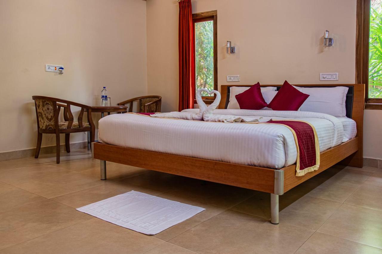 Orchid Trails Resort Sultan Bathery Esterno foto