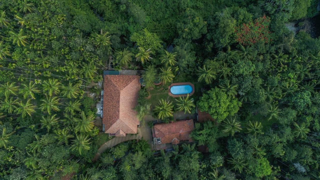 Orchid Trails Resort Sultan Bathery Esterno foto