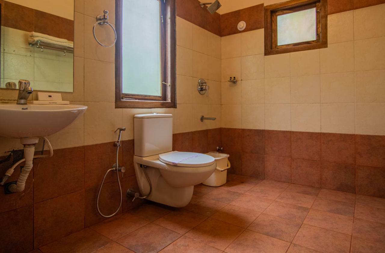 Orchid Trails Resort Sultan Bathery Esterno foto
